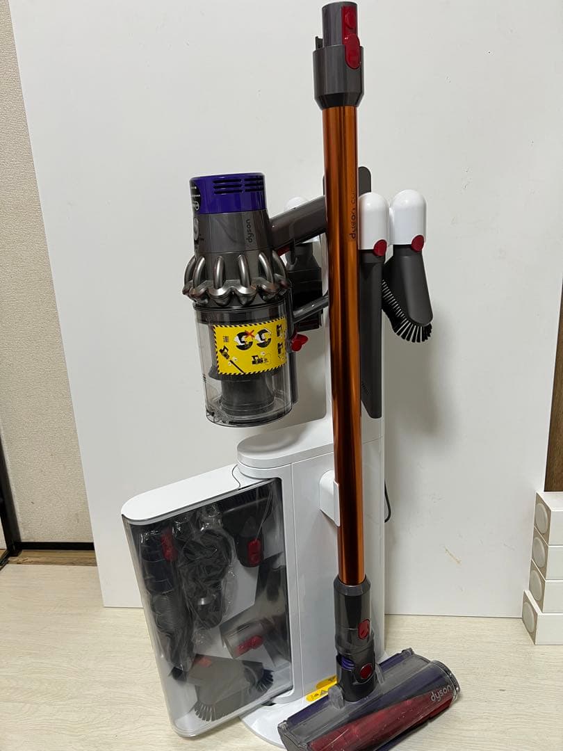 Dyson Cyclone V10 豪華セット 純正収納ボックス未使用付き
