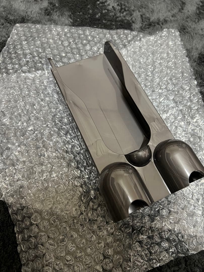 Dyson Cyclone V10 豪華セット 純正収納ボックス未使用付き