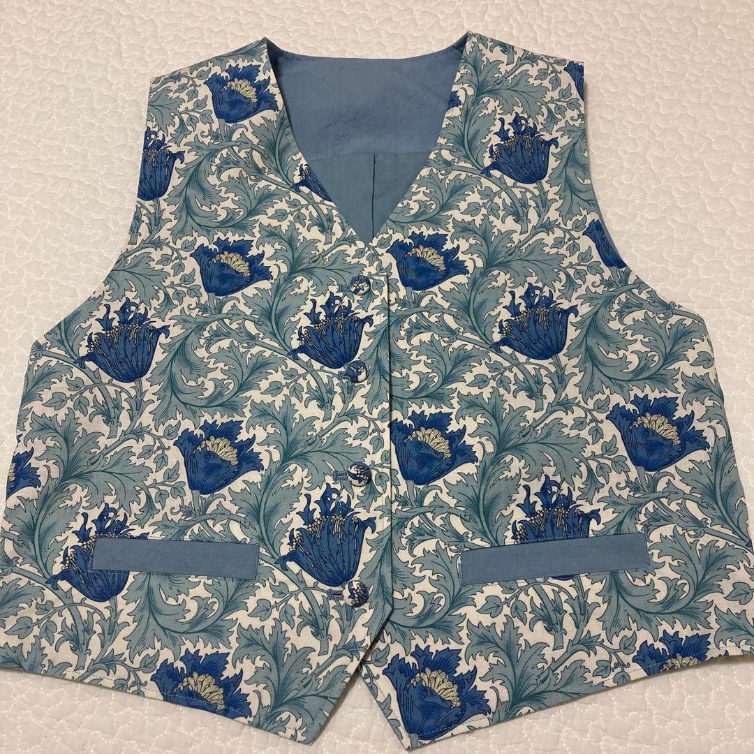 キッズ　ベストとパンツ　セットアップ　ハンドメイド