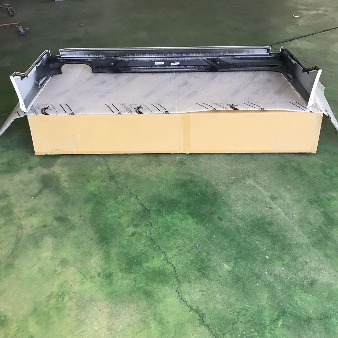 値下げ！　アルファード（30系）・モデリスタ・リアスポイラー（中古品）