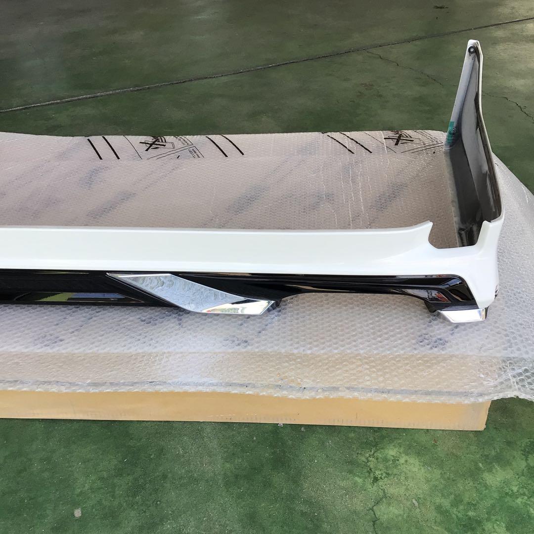 値下げ！　アルファード（30系）・モデリスタ・リアスポイラー（中古品）