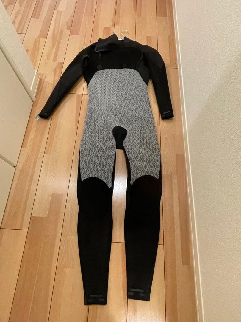 ウェットスーツ　ブラックフルスーツ VISSLA