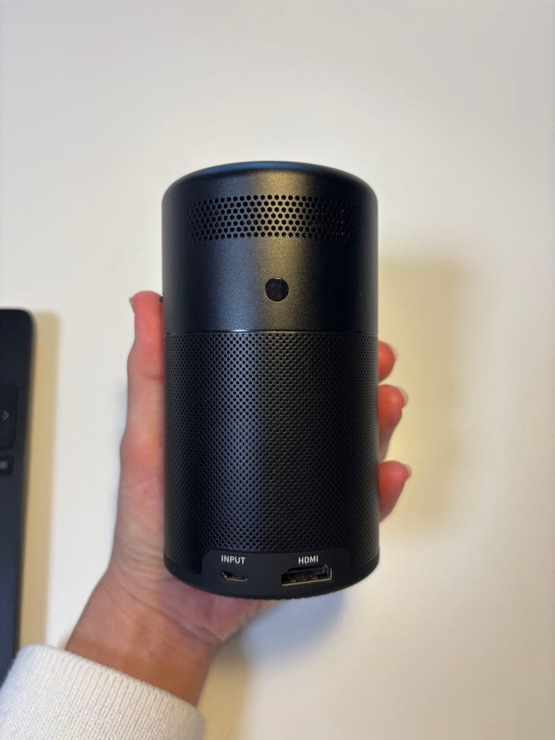 【中古】NEBULA Capsule プロジェクター D4111