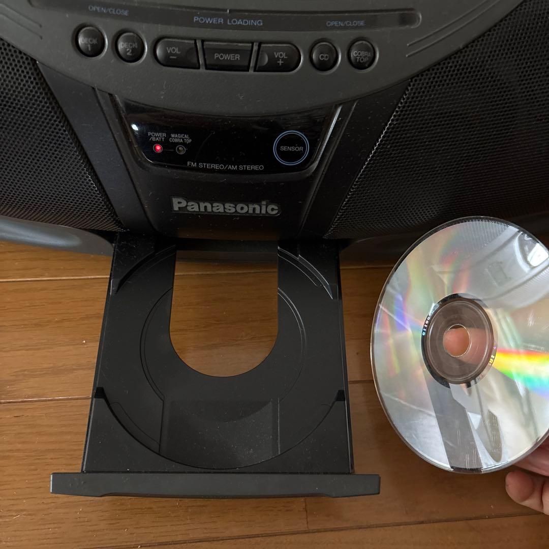 PanasonicポータブルCDプレーヤー Wカセット 電池でコードレス可