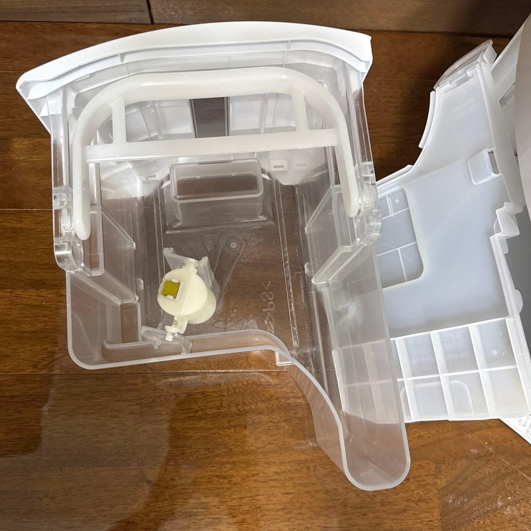 パナソニック 衣類乾燥除湿機 F-YHVX120 2023年6月交換品