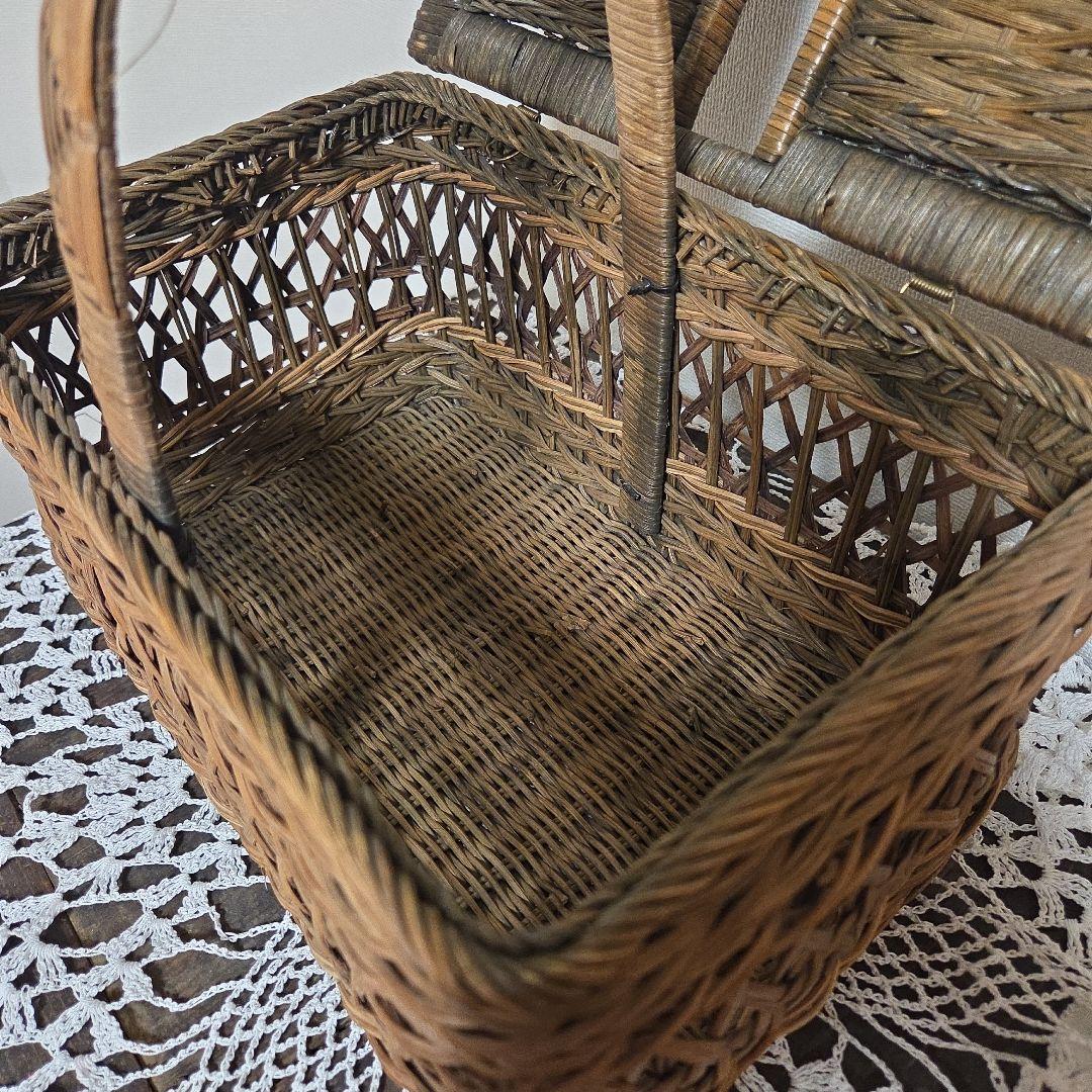 アンティーク　カゴ　パニエ　蓋付きバスケット　かご　籠