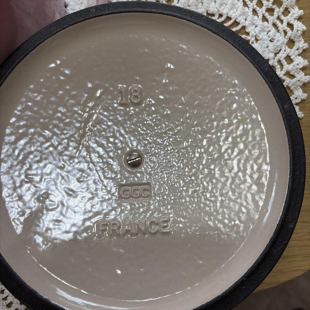 ルクルーゼミッキー マウス両手鍋