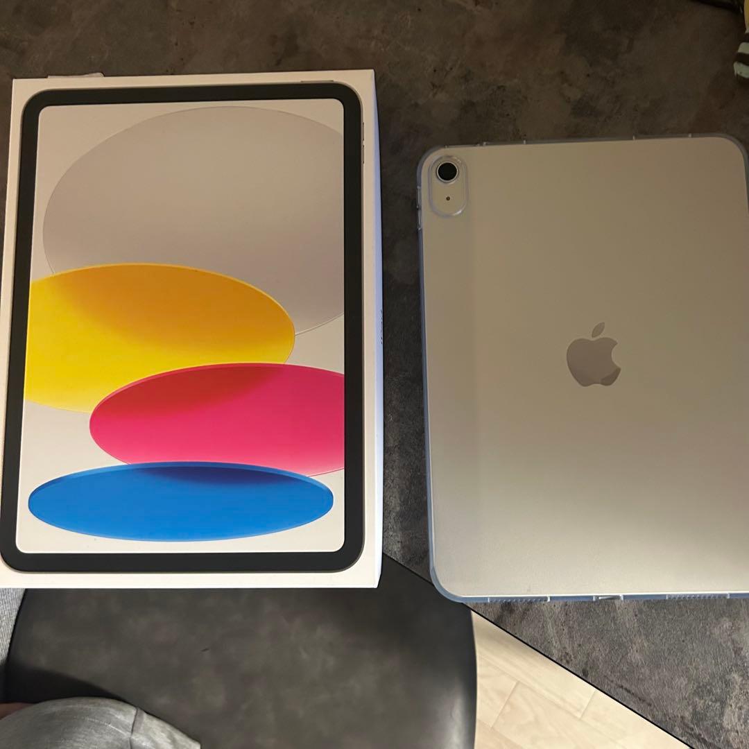 iPad第10世代128GB Wi-Fiモデル本体ケース付