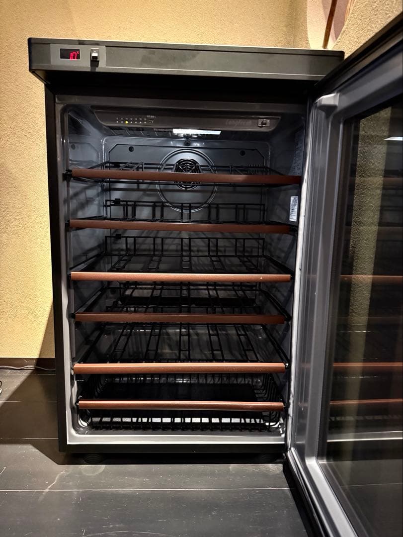 美品！2021年製フォルスタージャパン ST-SV140Gワインセラー 36本