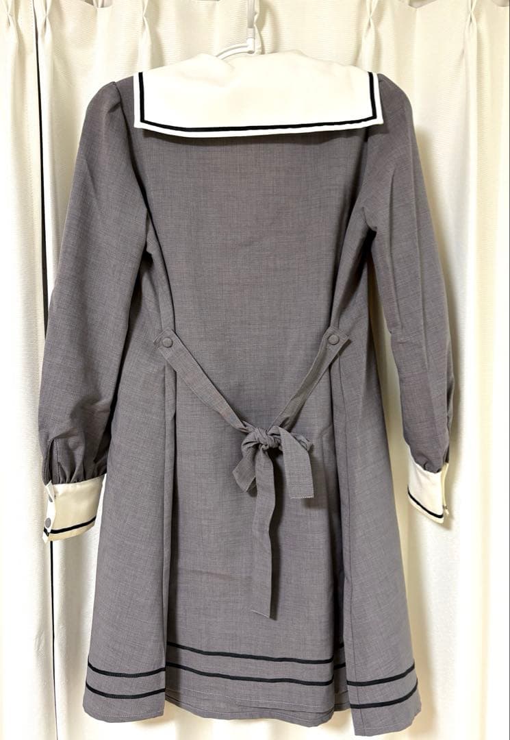 Innocent world セーラーワンピース