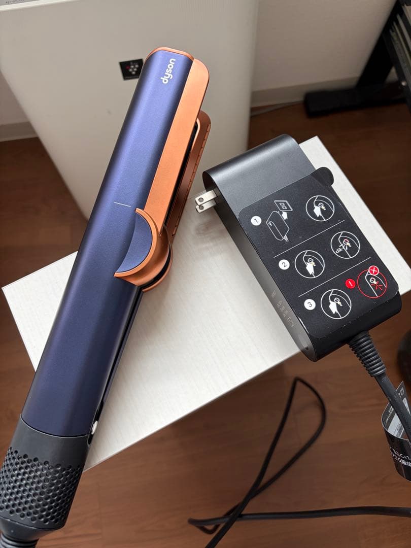 dyson エアストレート 美品 国内正規品