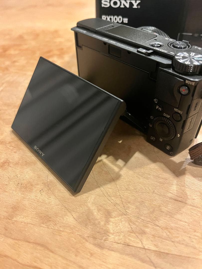 SONY サイバーショット　RX100M7