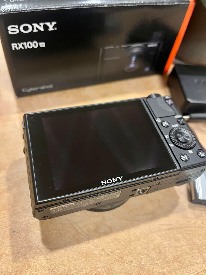 SONY サイバーショット　RX100M7