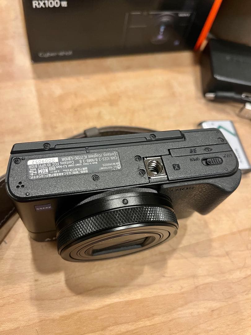 SONY サイバーショット　RX100M7