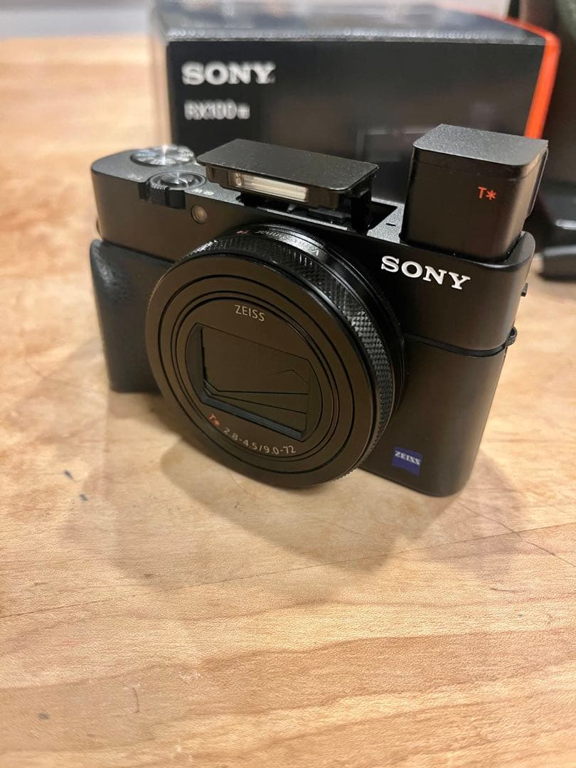SONY サイバーショット　RX100M7