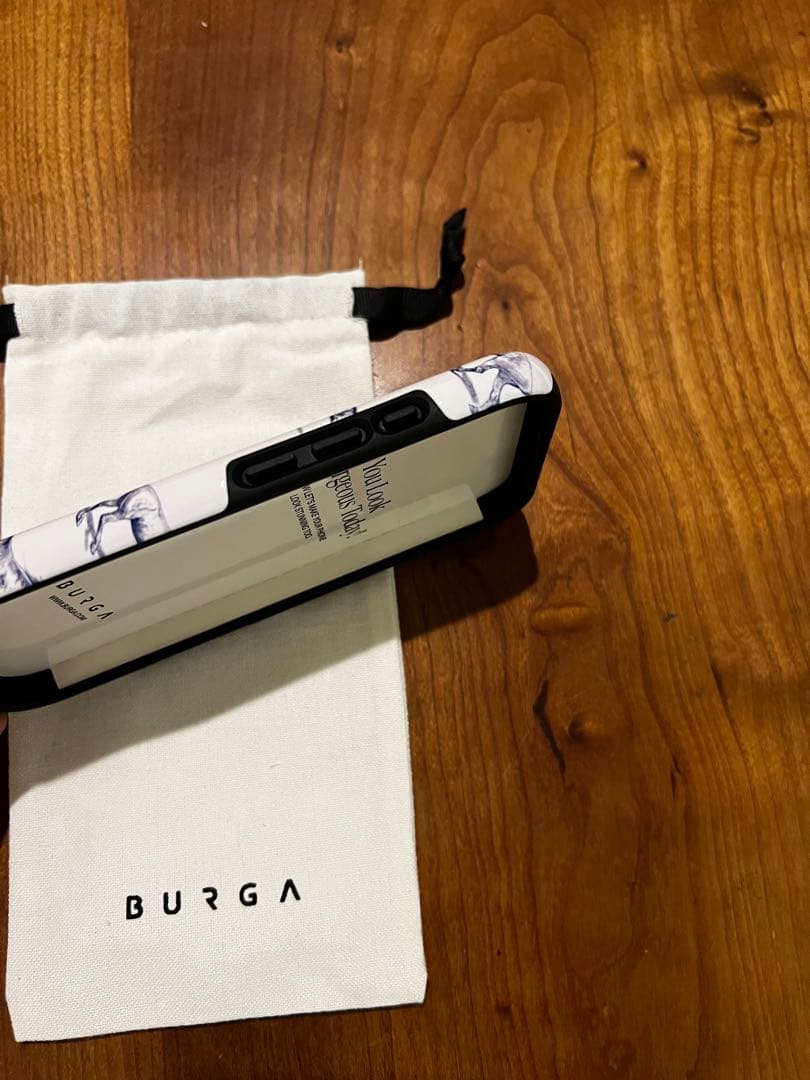 新品・未使用BURGADerby Race iPhone17 ケース