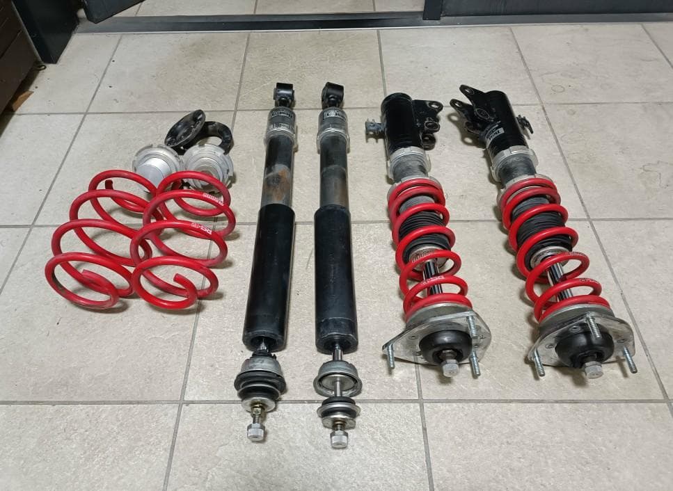 bB ヴィッツNCP30/NCP10フルタップ式車高調RSR