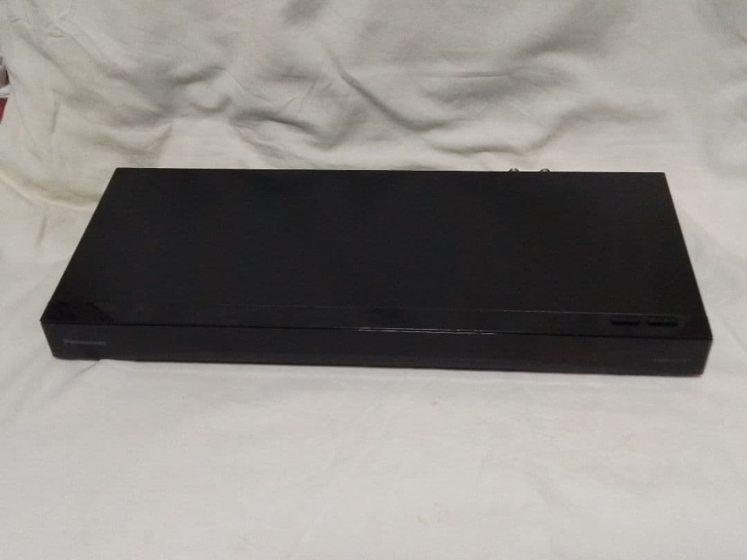 即発送！3番組同時録画パナソニックディーガDMR−2CT101ブルーレイレコーダ