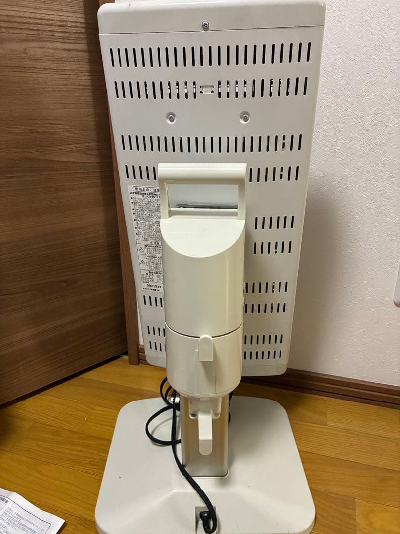 【2019年製】◎CORONA◎コアヒート◎遠赤外線ストーブ◎電気ヒーター