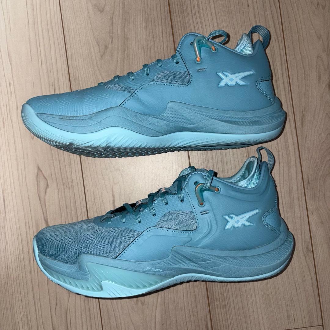 NOVA SURGE LOW2 ノヴァサージロー2 最終値下げ価格