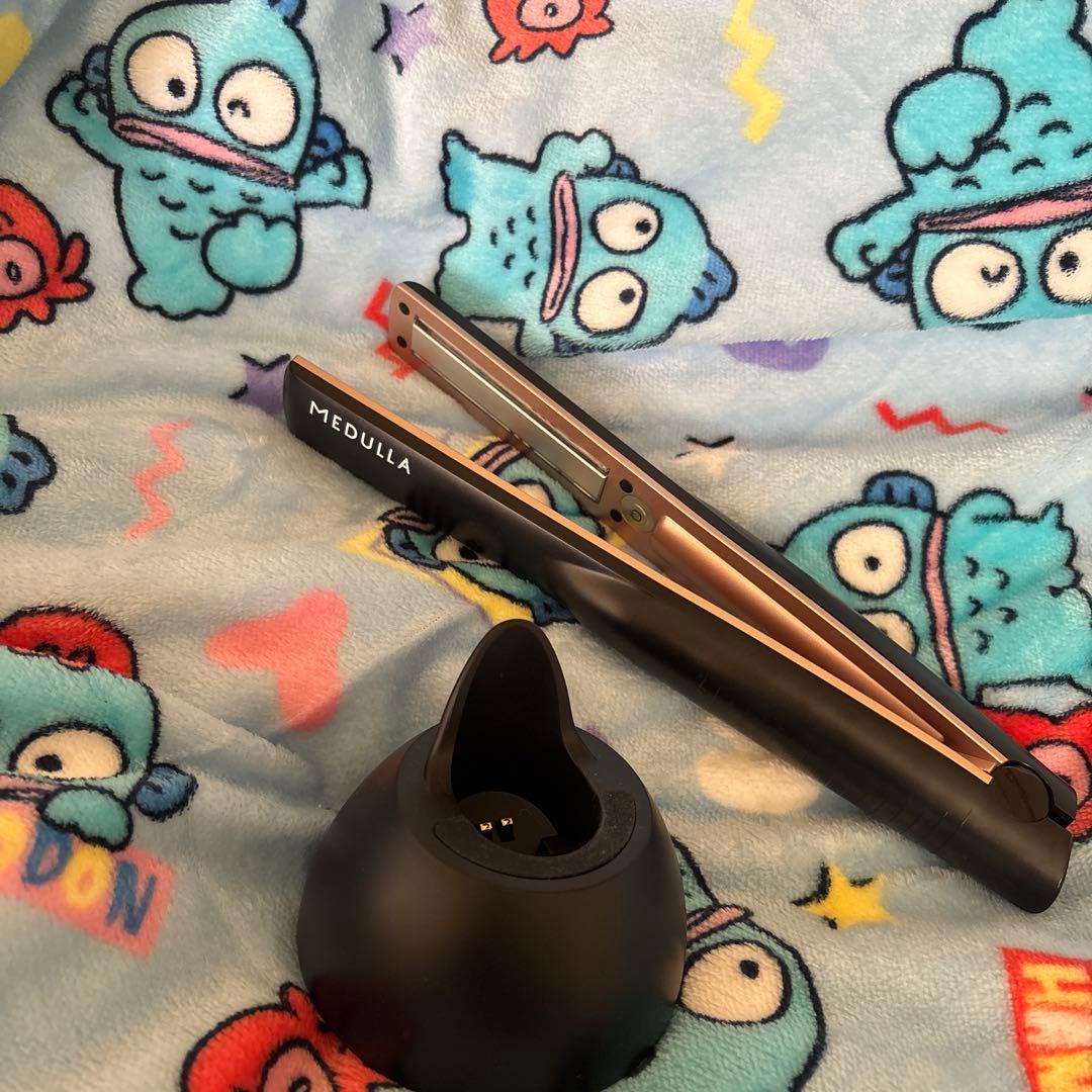 と*も様 MEDULLA 超音波トリートメントヘアアイロン
