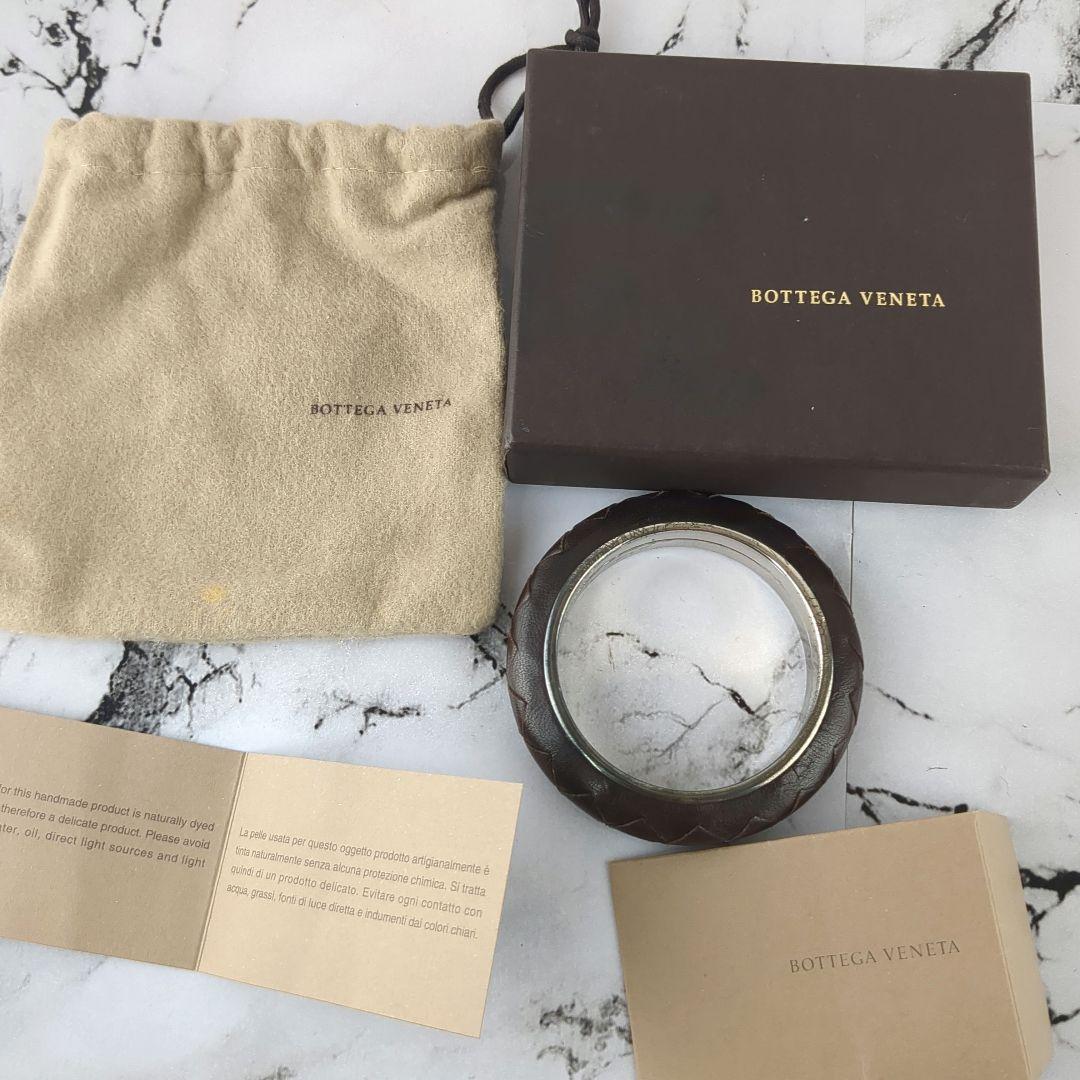 【最高デザイン】ボッテガヴィネタ☆イントレ　レザー　シルバー　バングル