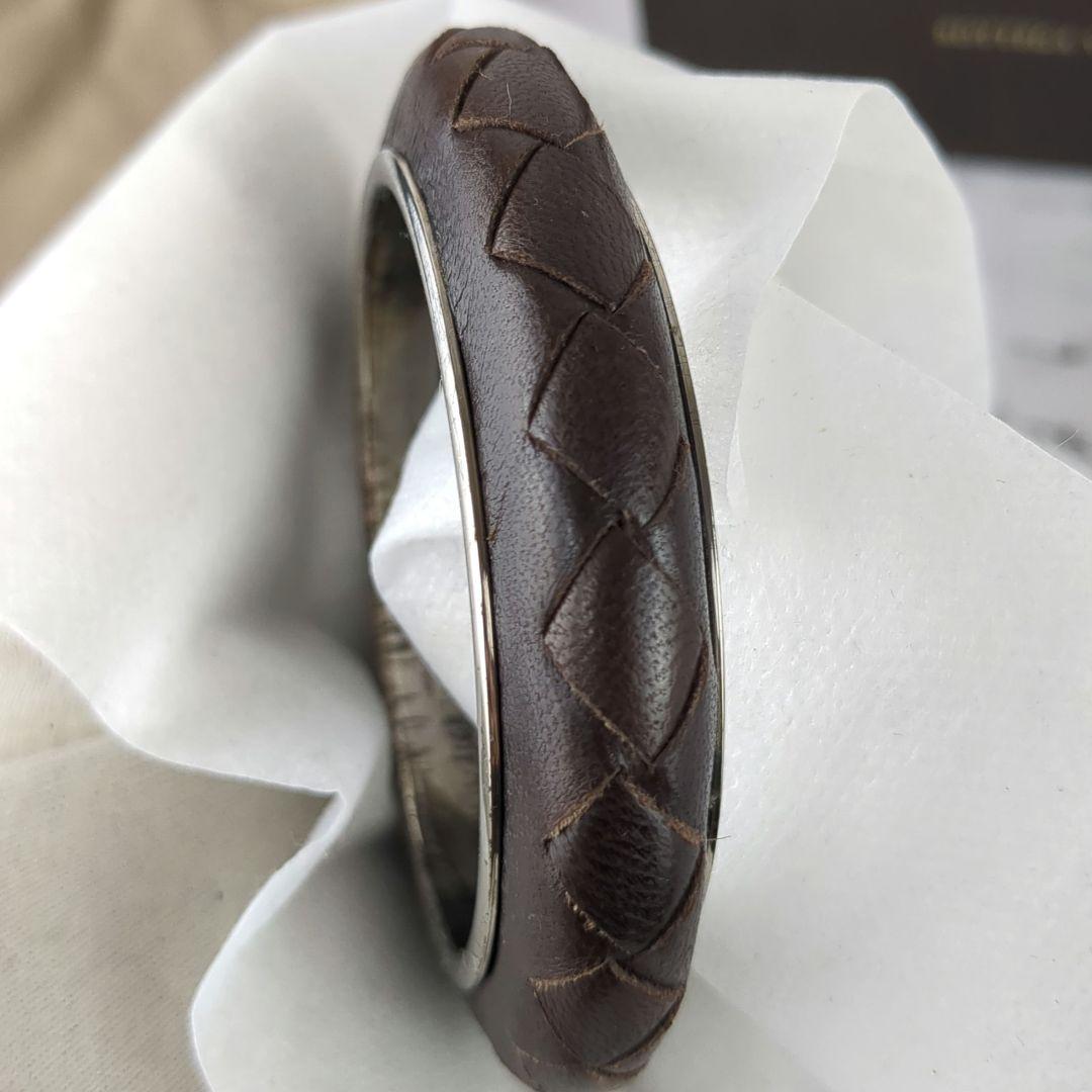 【最高デザイン】ボッテガヴィネタ☆イントレ　レザー　シルバー　バングル