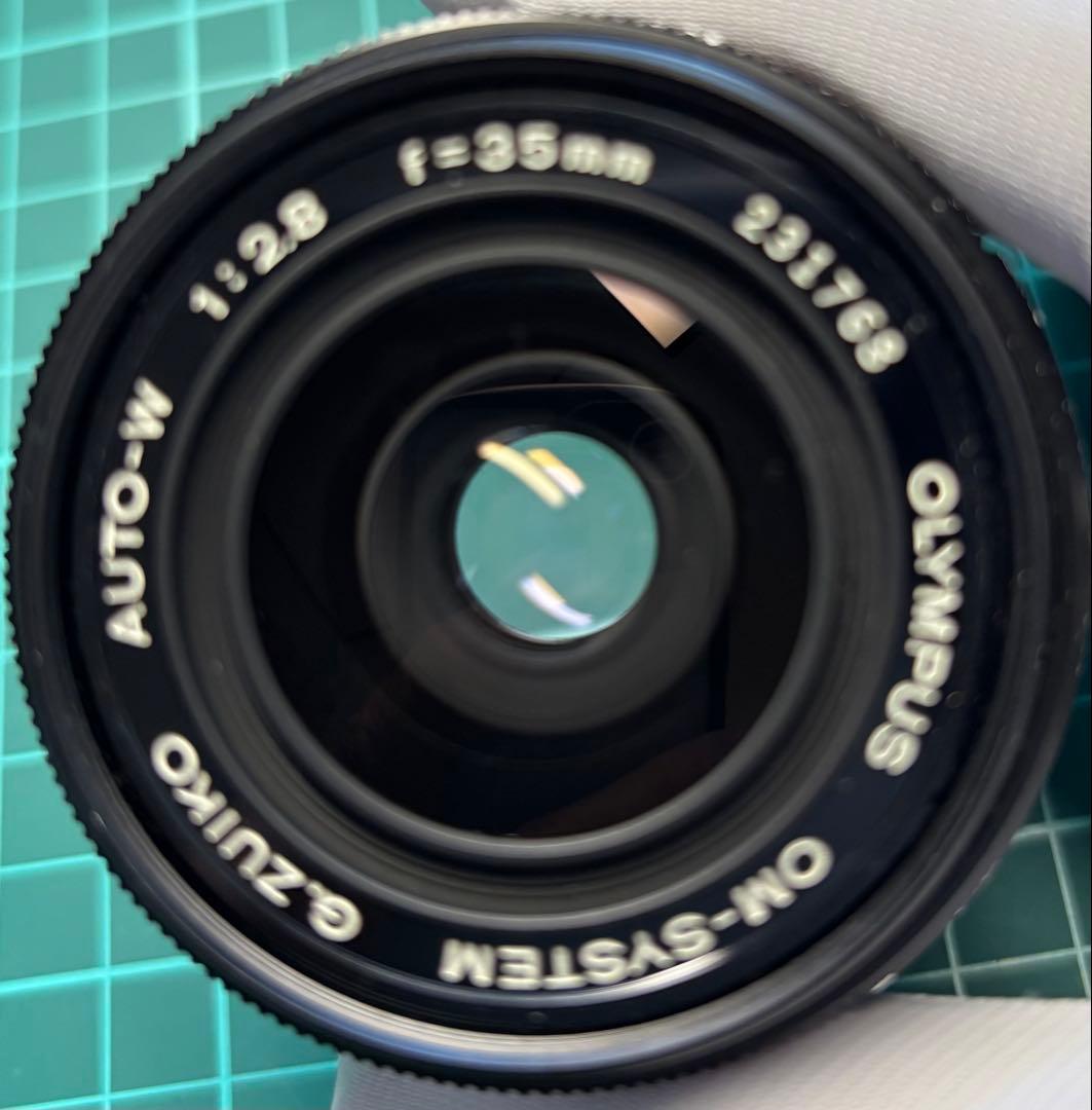 ★ OLYMPUS OM-2N BLACK + 広角レンズ 35mm