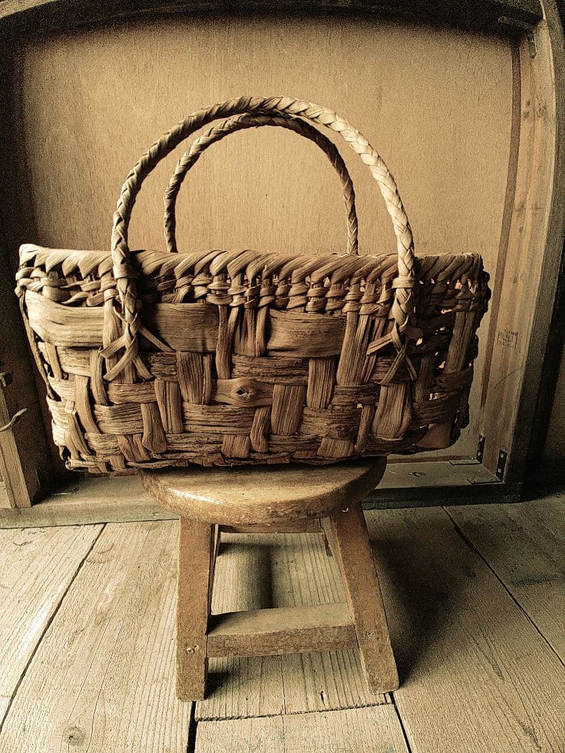 み*ん様 信州安曇野の山葡萄かごバック。里山手仕事。