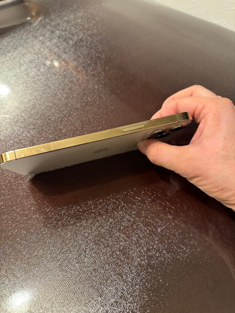 iPhone 12 Pro Max 256GB (ゴールド)