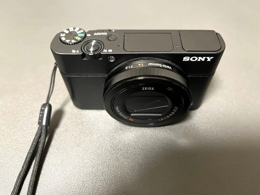 デジタルカメラ SONY RX100 III