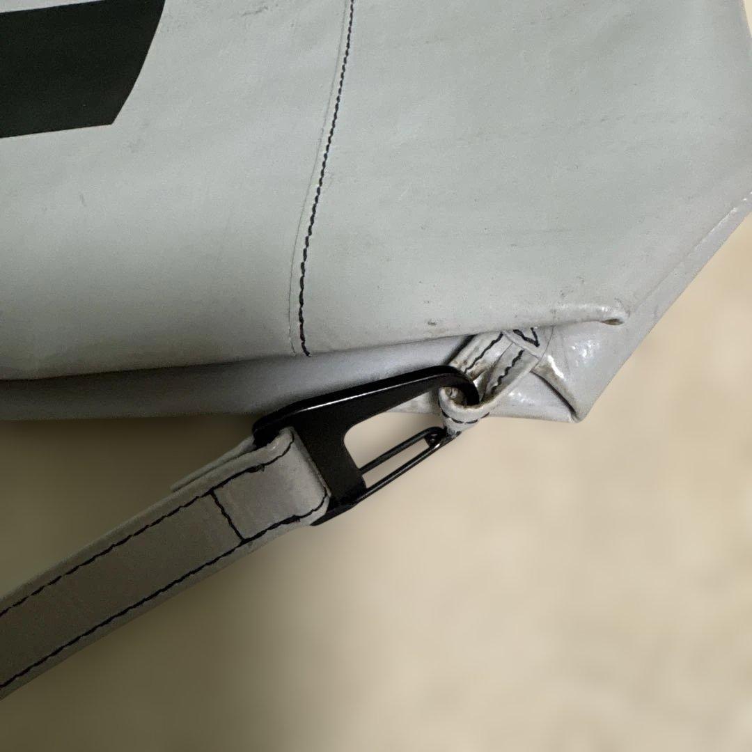 フライターグ　FREITAG MAURICE ライトグレー