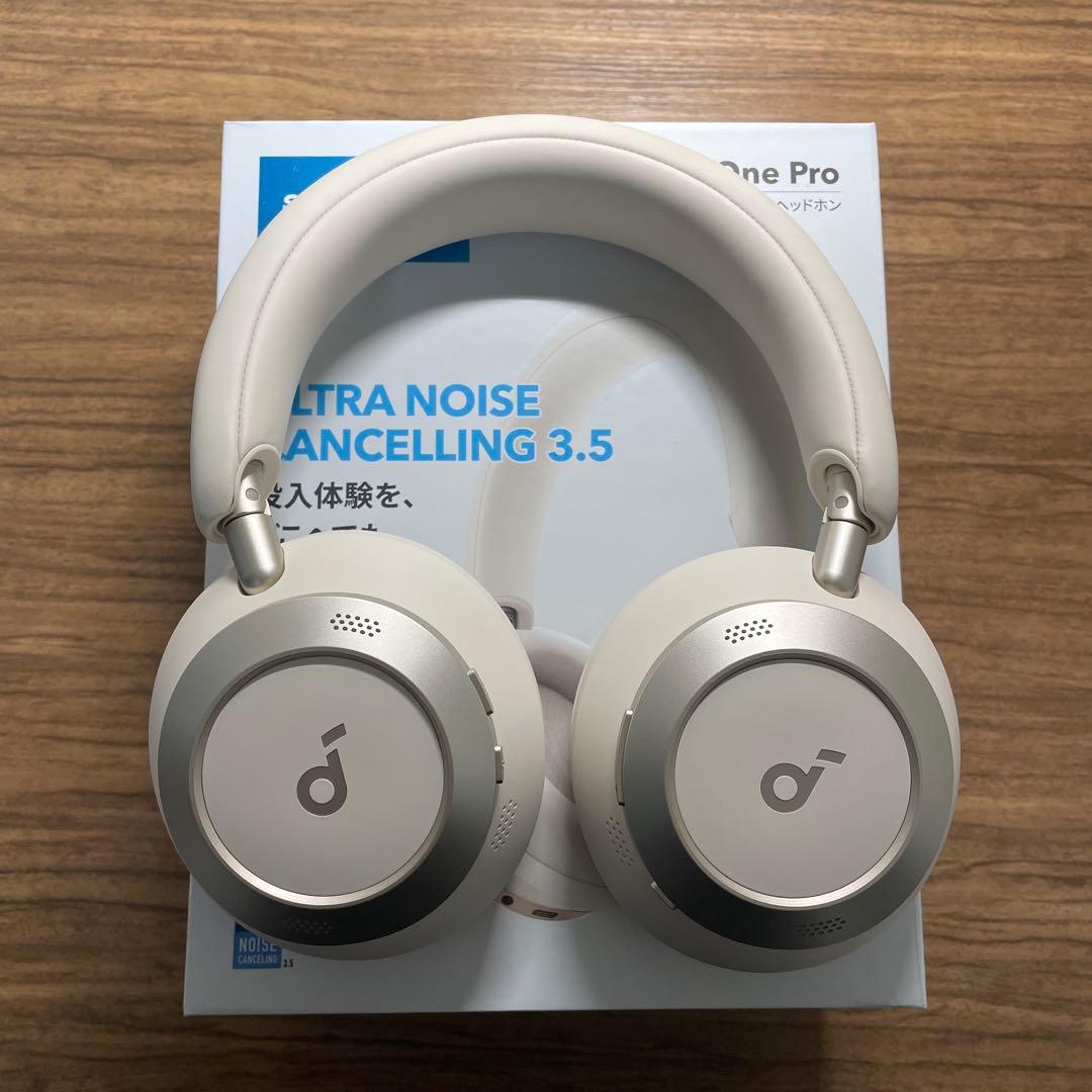 Soundcore Space One Pro シャンパンゴールド