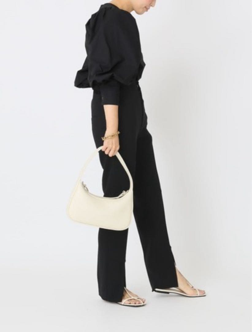 新品未使用タグ付★ 【CINOH/チノ 】 SLIT BLACK パンツ