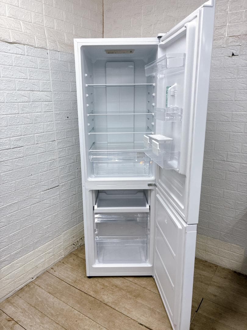 T02052 アイリスオーヤマ 299L 冷蔵庫 大型 小型 一人暮らし