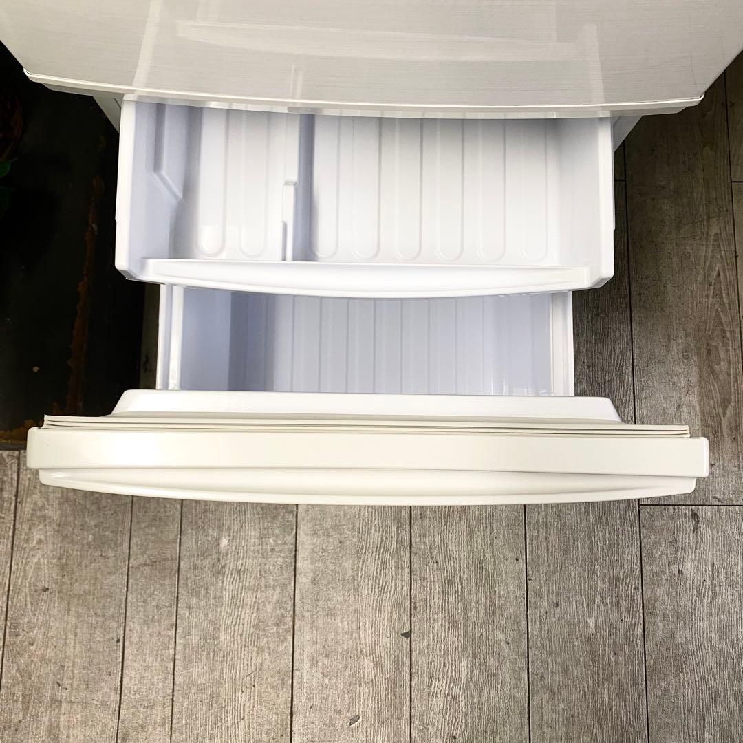 どっちも付け替えドアだから引越しでも連れて行きやすい♪2ドア冷凍冷蔵庫137L