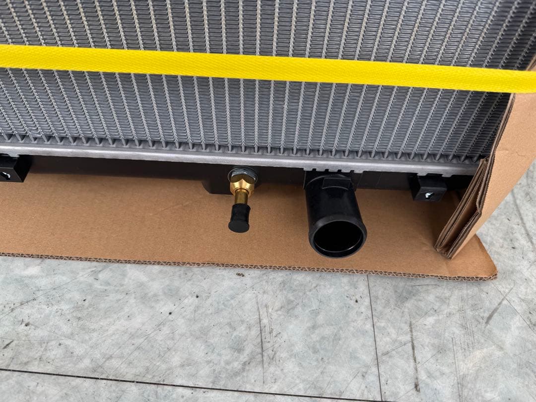 KOYORADO ラジエーター トヨタ アリスト PL010647