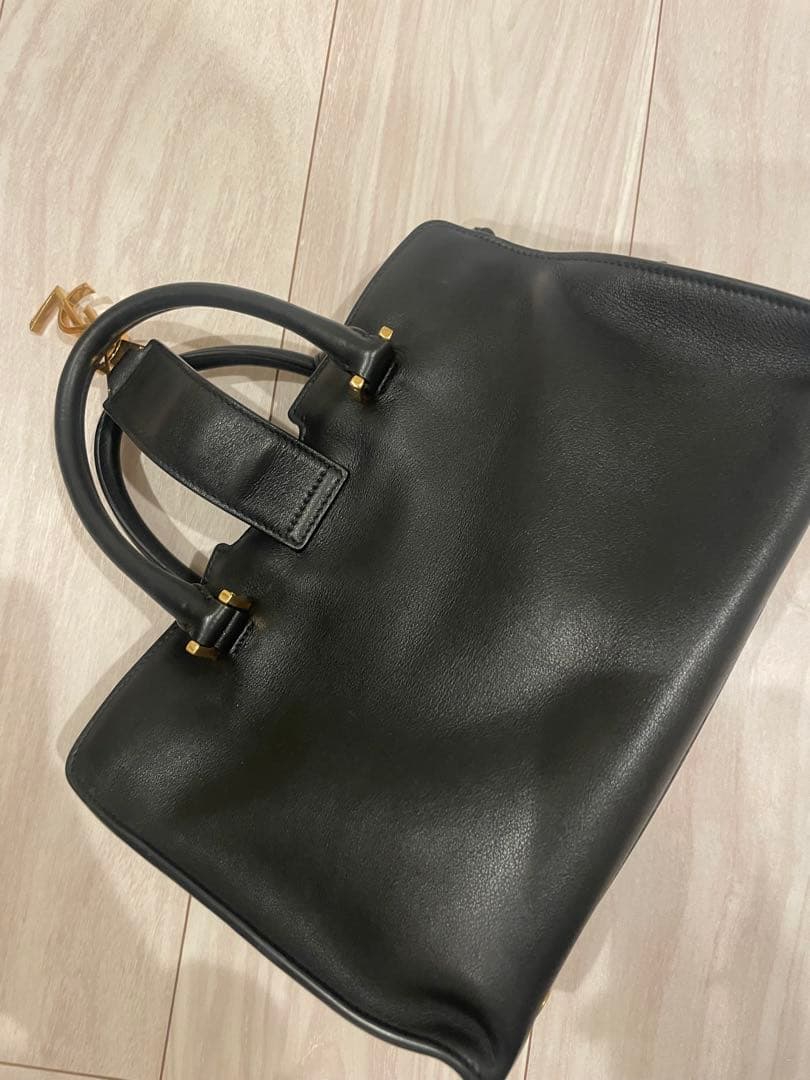 【サンローランベイビーカバス】YSL ブラック ハンドバッグ