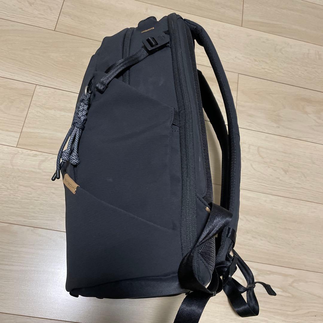 PGYTECH P-CB-355 OneGo Lite 22L マットブラック
