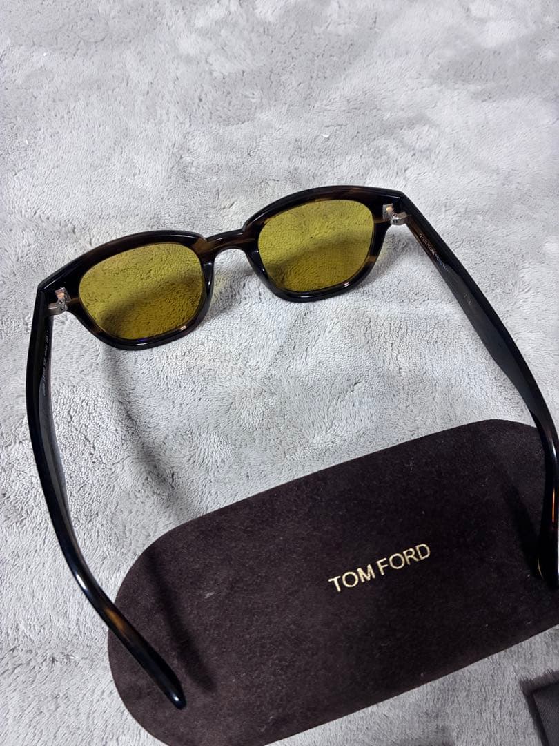 美品　トムフォード　TOM FORD サングラス　Garett TF538
