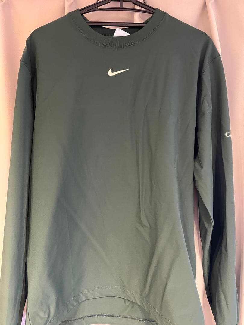ナイキ × ドレイク ノクタ ゴルフ クルーネック トップ グリーン