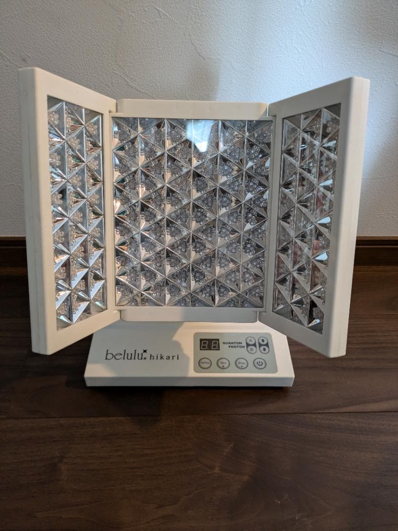 【値下中】【美ルル光】 光エステ LED美顔器