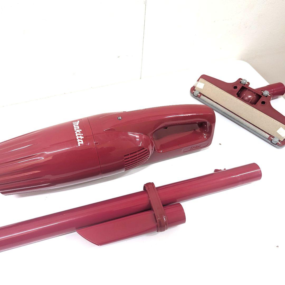 【未使用品】マキタ CL116DWR 充電式クリーナー レッド