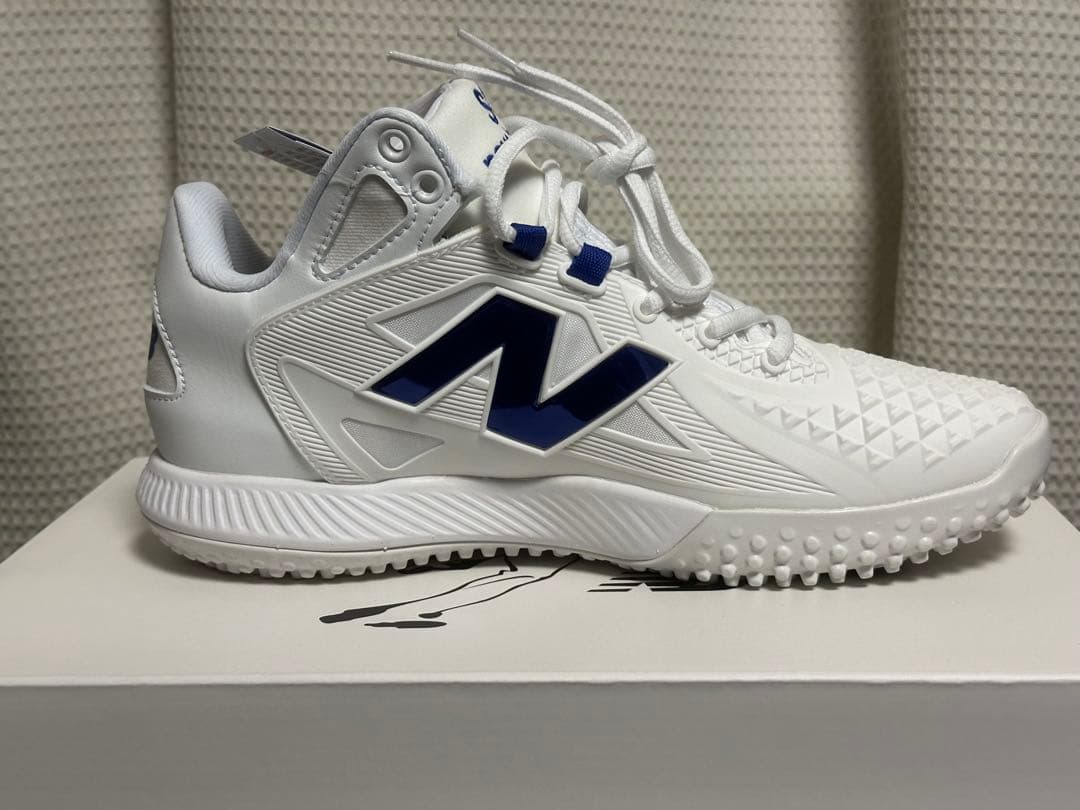 シューズ New Balance FuelCell Ohtani 1 Trainer