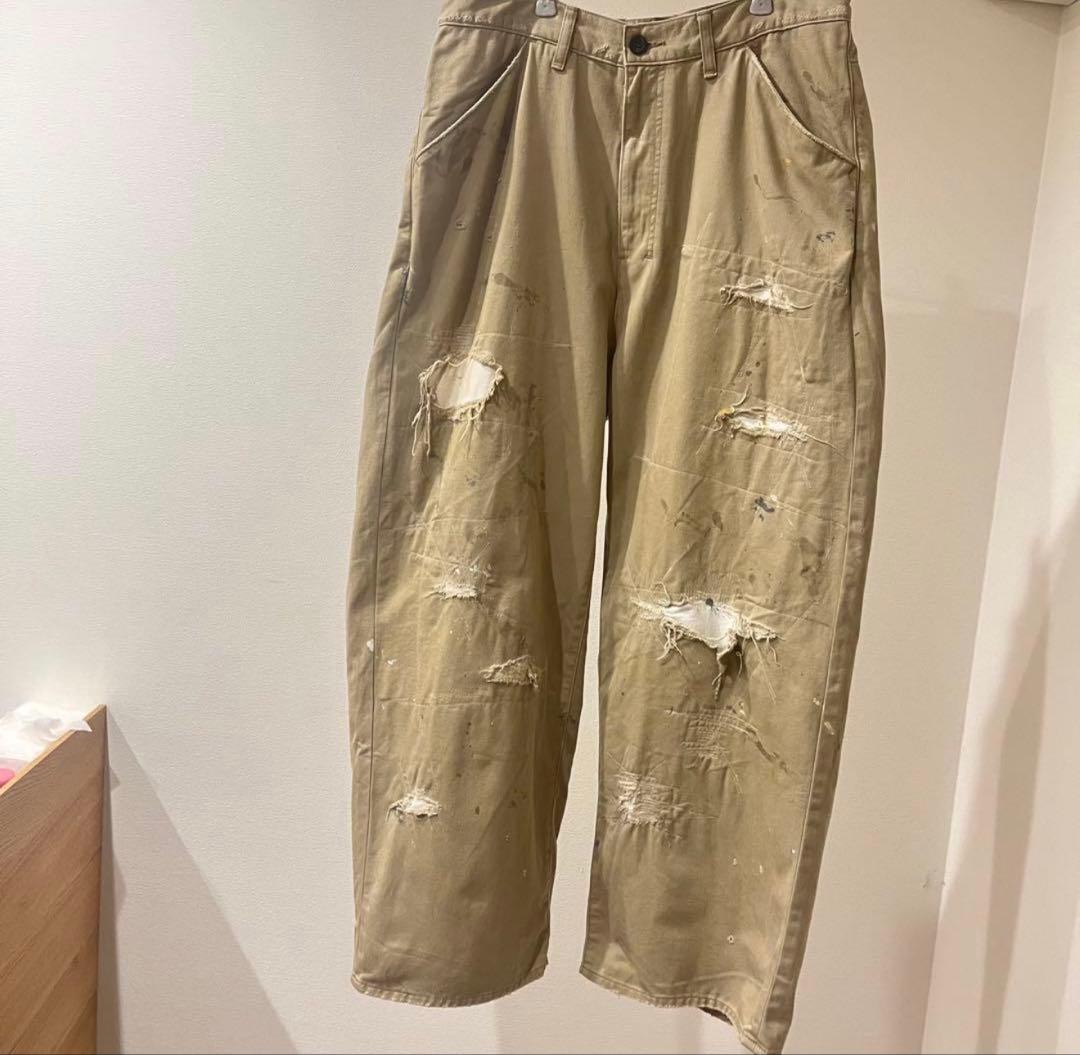 常田大希着用　ancellm リメイクワイドチノトラウザー　ダメージ