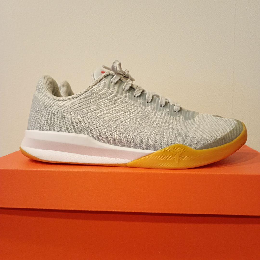 NIKE KOBE バスケットシューズ 26.5cm 美品 箱なし 送料込み