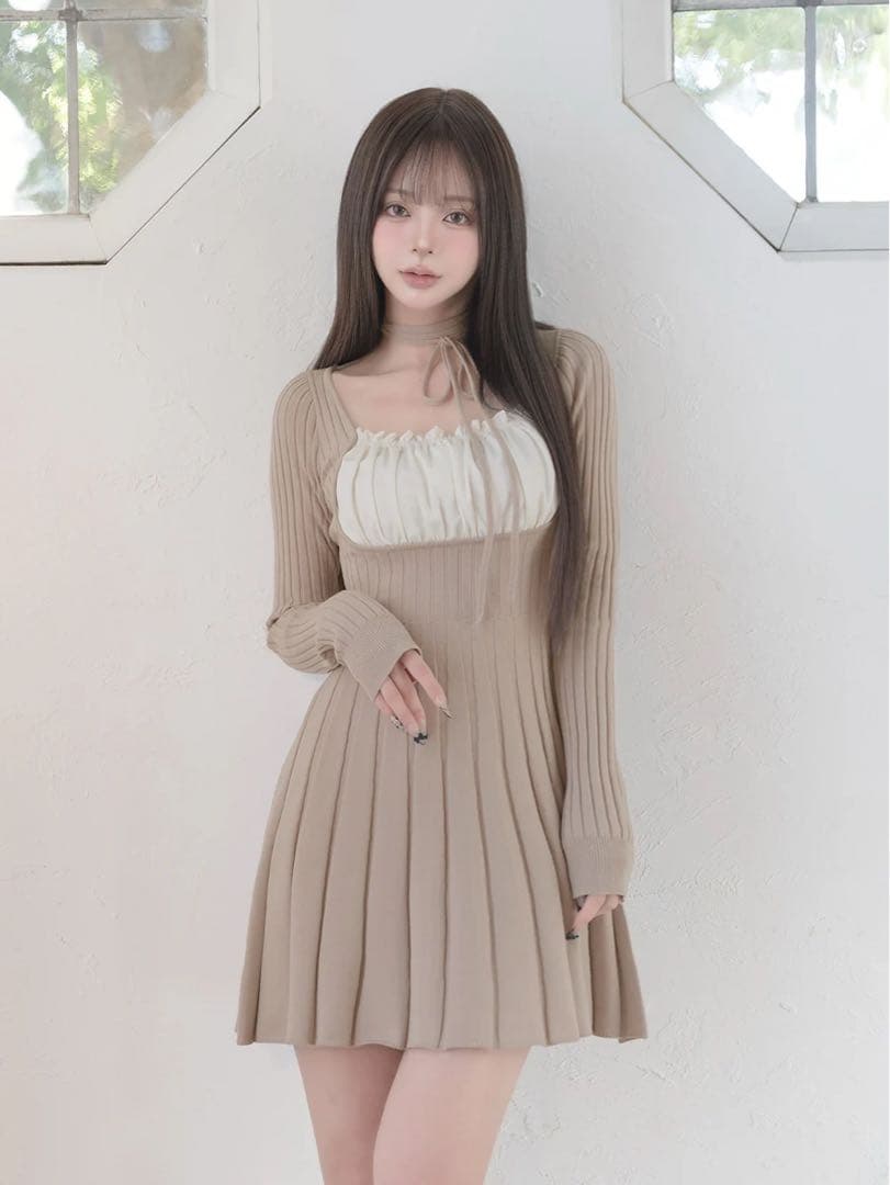 ネックリボンデザインフレアニットミニワンピース