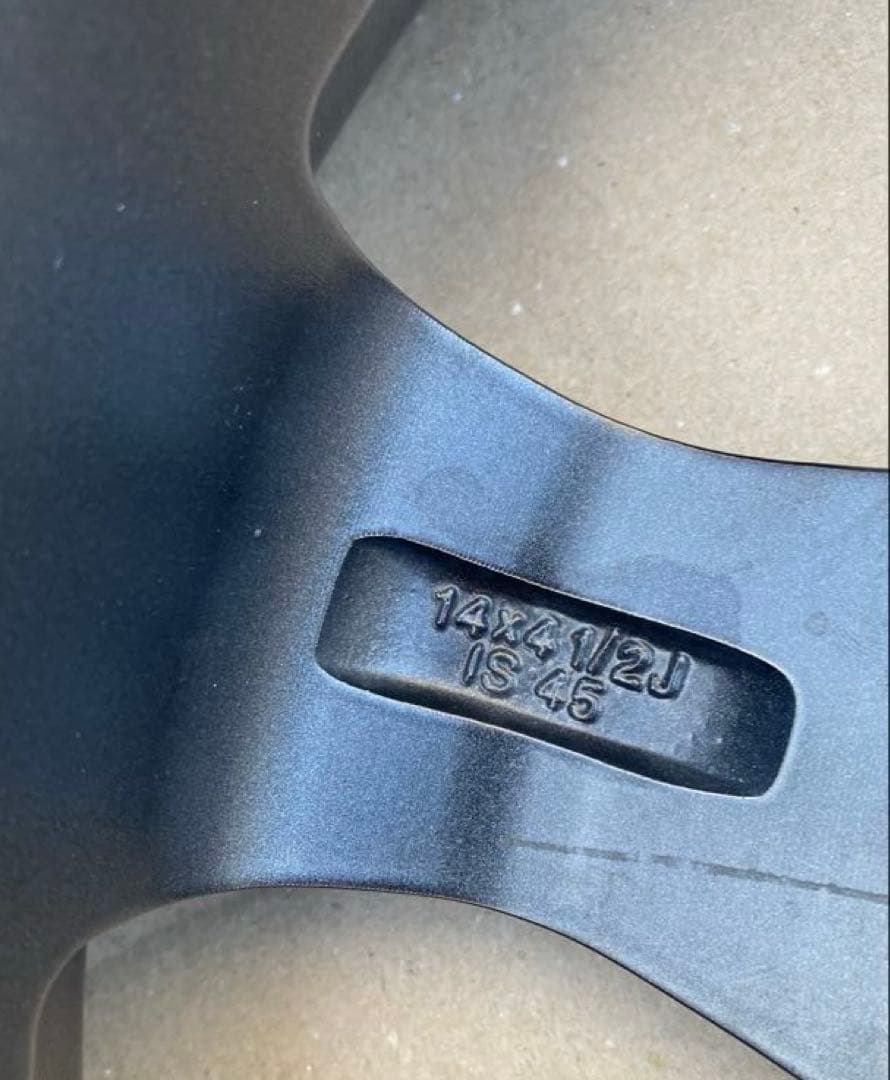 スタッドレスタイヤホイル付き155/65/R14、4本セット