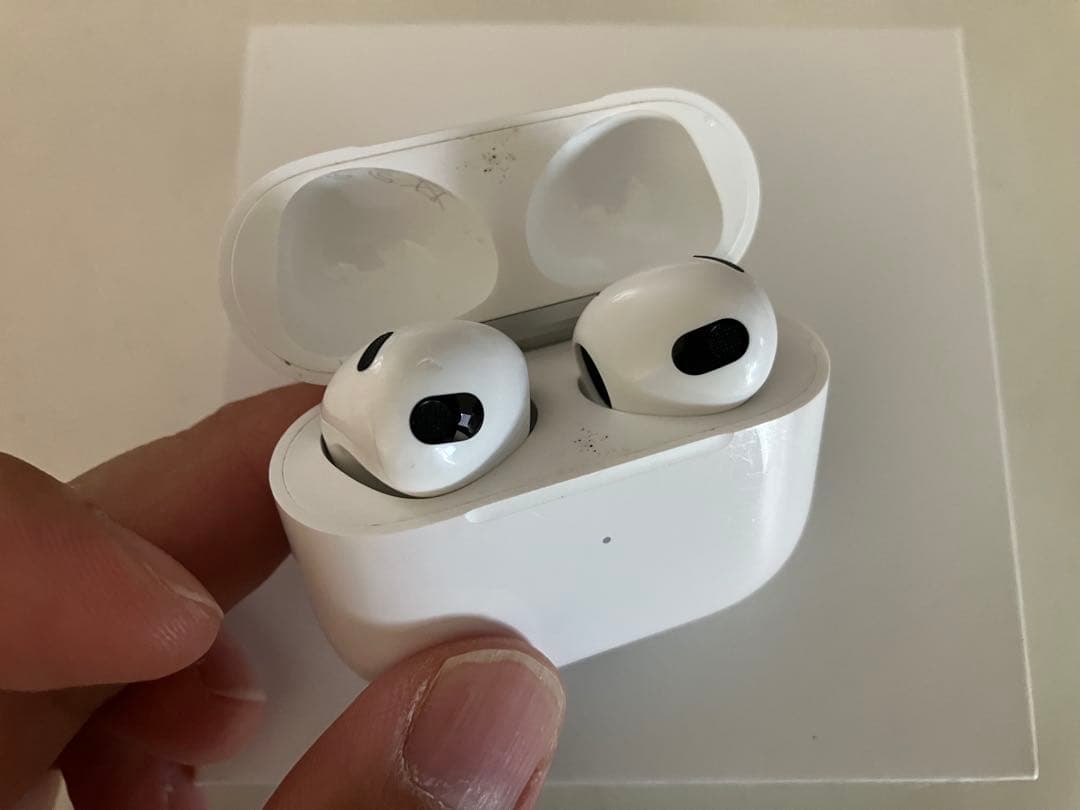 Apple AirPods 第三世代