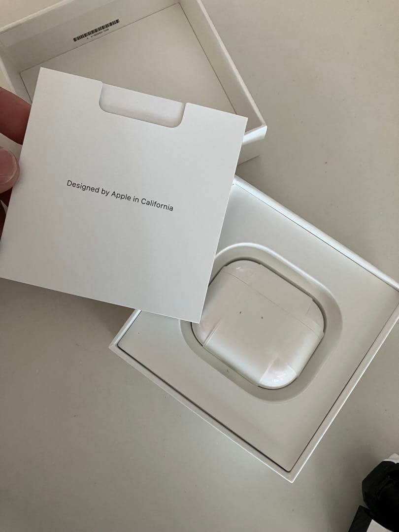 Apple AirPods 第三世代